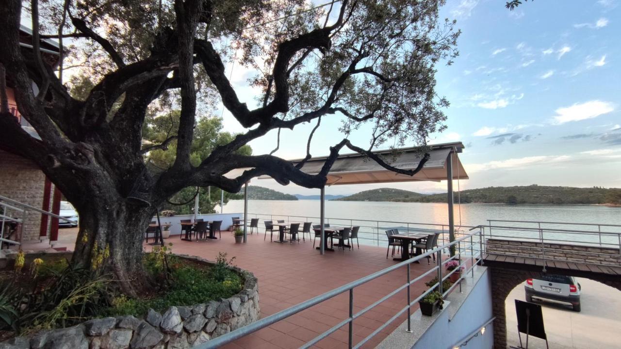 B&B Alen Luka  Exterior foto
